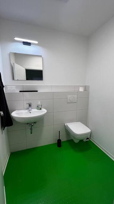 Apartamento Traumhaft In Mitten Der Fussgaengerzone Pirna Exterior foto